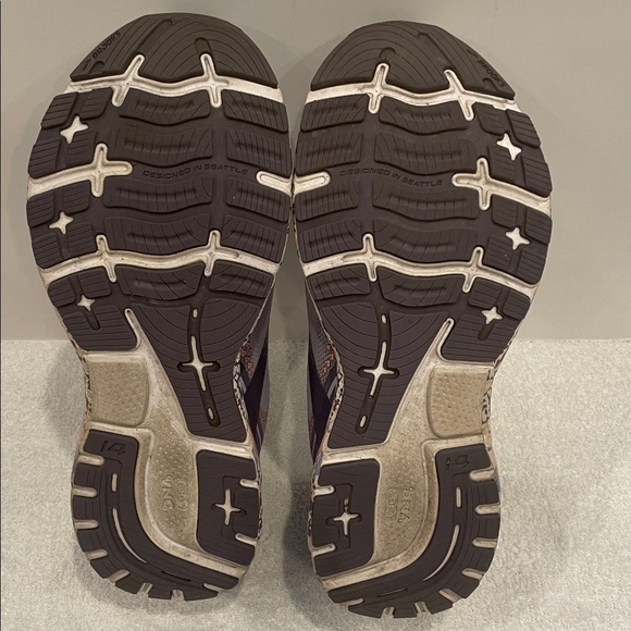 Brooks Ghost 14 Running Shoes Purple and Peach accents in color. - Picture 6 of 7